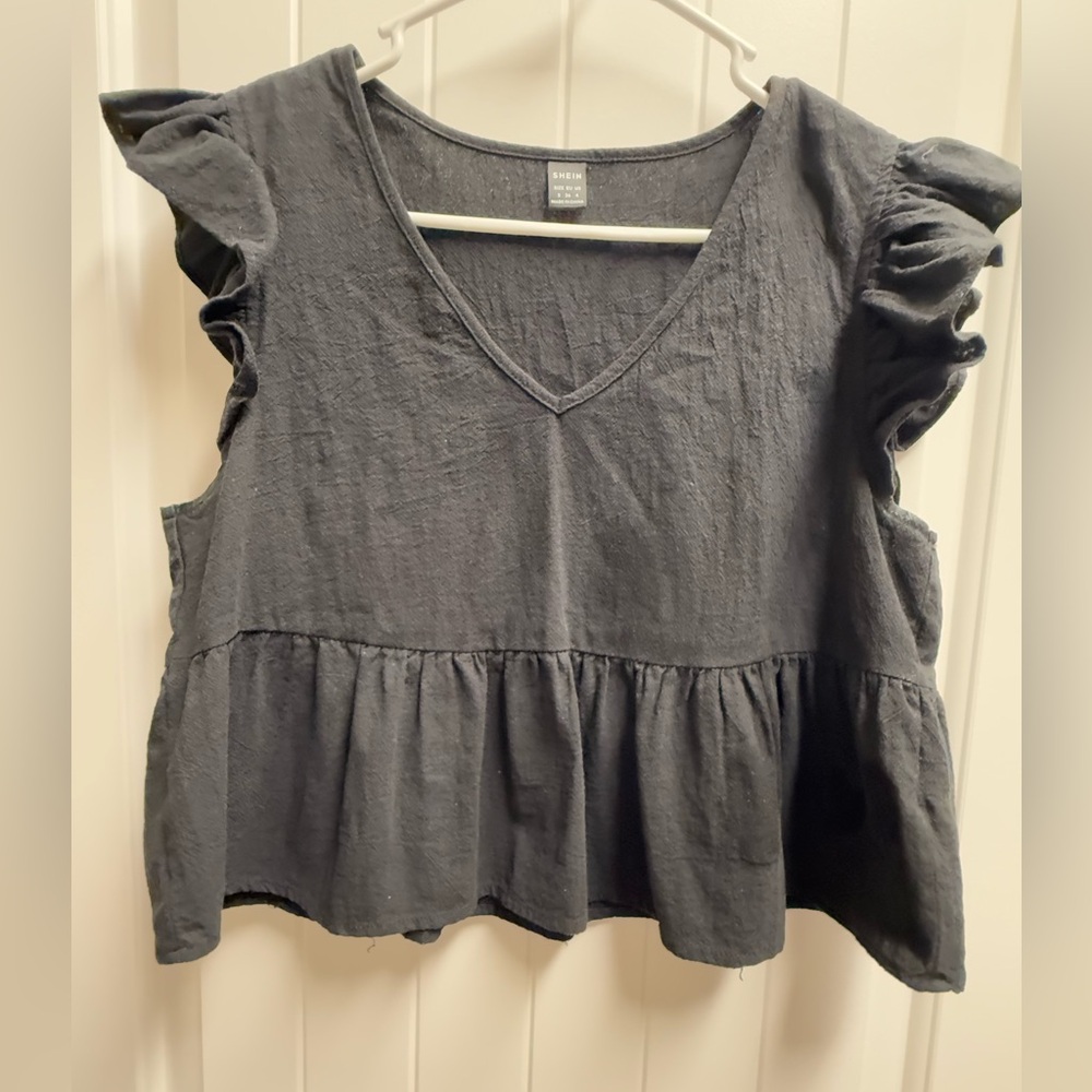 SHEIN Black Top Size Small EUC